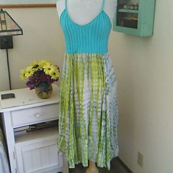 Knitty Kitty Sweater Top Dress - Picture 1 of 10